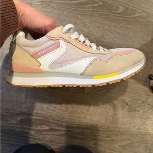 Women's Beige and Pink Sneakers